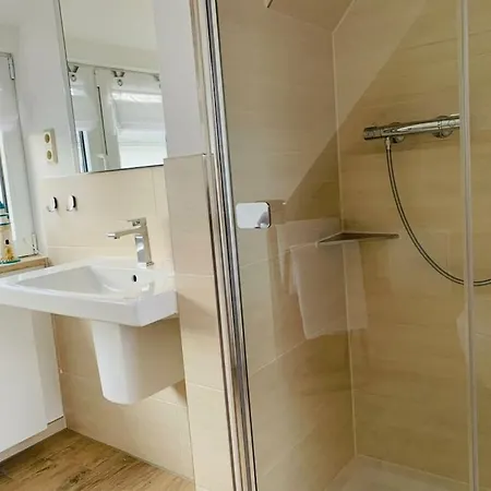 With 1 Bedroom Σπίτι διακοπών Ρόστοκ